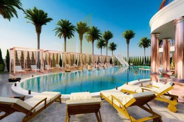 Antalya sahil şeridinin en iyi bölgelerinden birinde, 7 yıldızlı otel altyapısına sahip ultra lüks kompleks 13