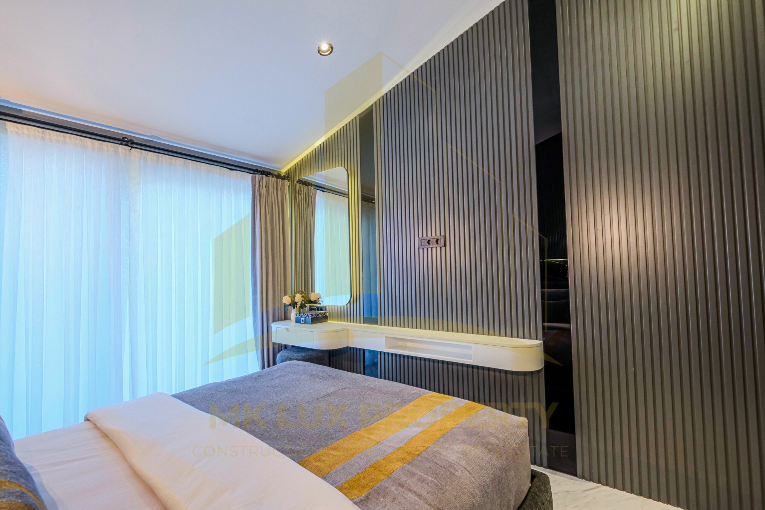 An ultra-luxurious complex in an upscale neighborhood of Alanya 28