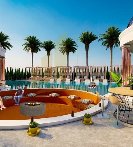 Antalya sahil şeridinin en iyi bölgelerinden birinde, 7 yıldızlı otel altyapısına sahip ultra lüks kompleks 15